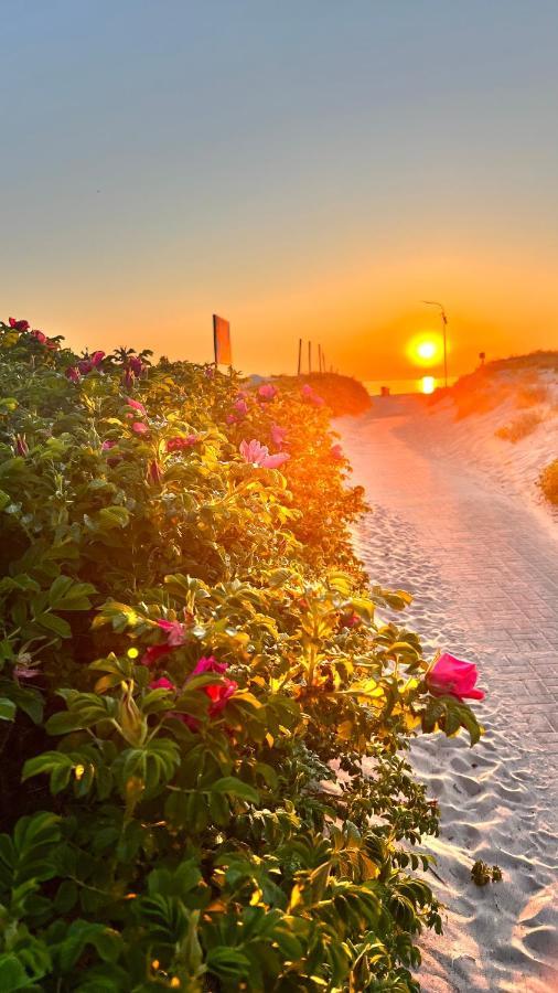 Nadmorska Magia Otel Bobolin Dış mekan fotoğraf